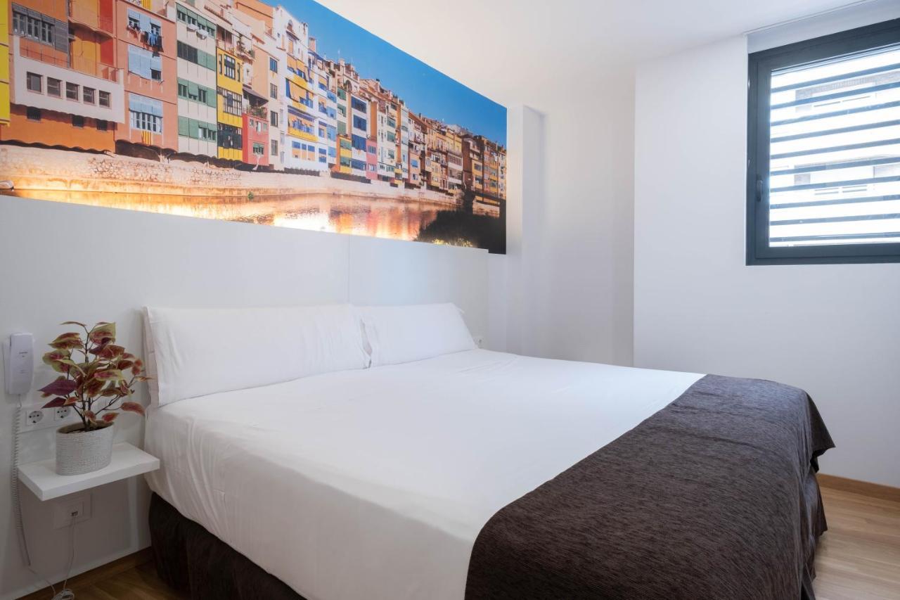 Hotel Bestprice Girona Zewnętrze zdjęcie