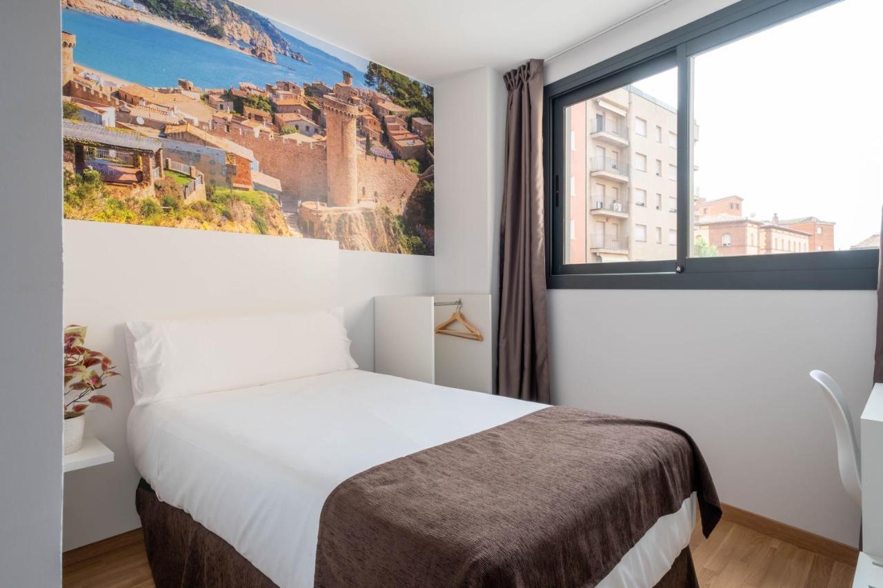 Hotel Bestprice Girona Zewnętrze zdjęcie