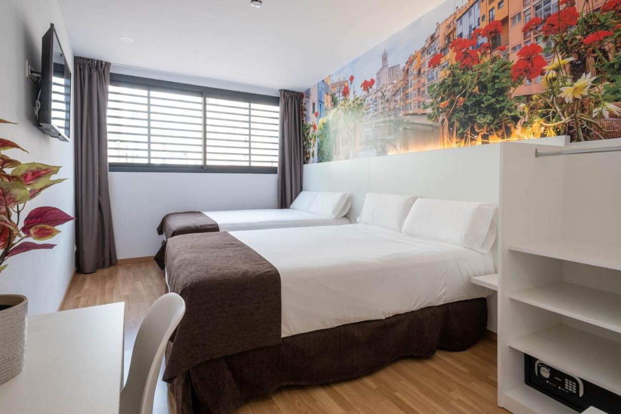 Hotel Bestprice Girona Zewnętrze zdjęcie