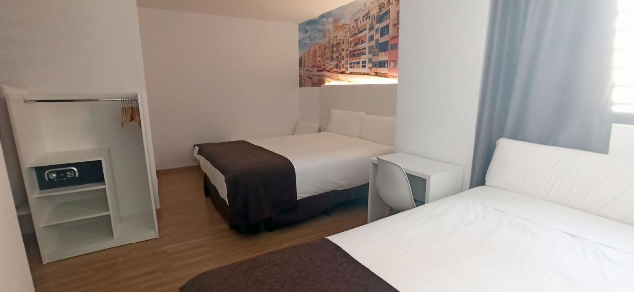 Hotel Bestprice Girona Zewnętrze zdjęcie